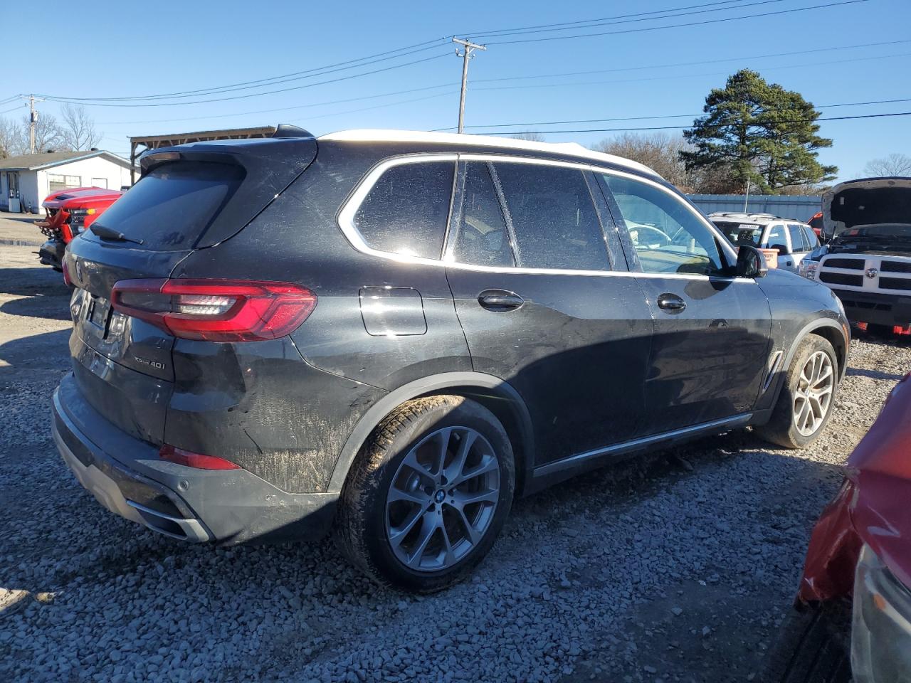 Photo 2 VIN: 5UXCR6C52KLB12332 - BMW X5 