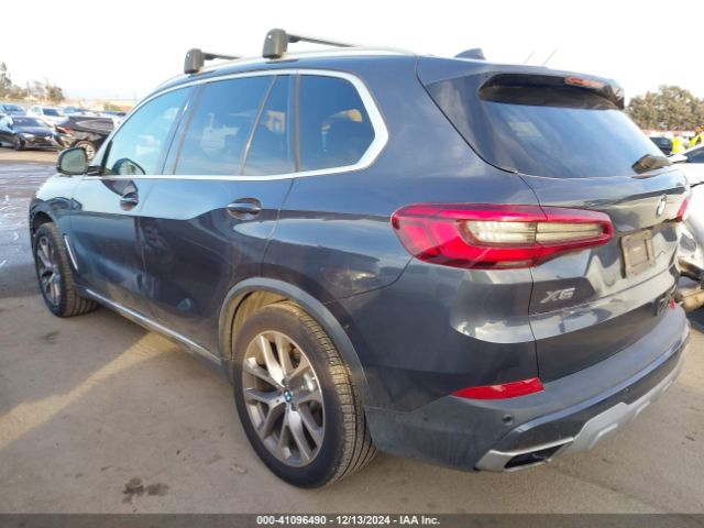 Photo 2 VIN: 5UXCR6C53KLL52244 - BMW X5 