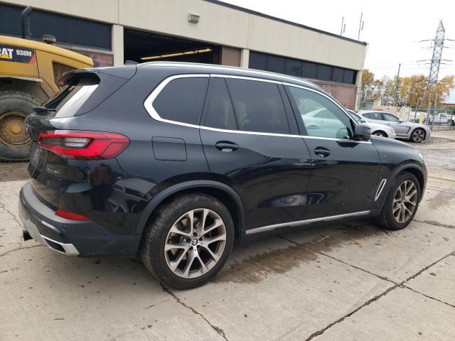 Photo 2 VIN: 5UXCR6C54KLK82821 - BMW X5 