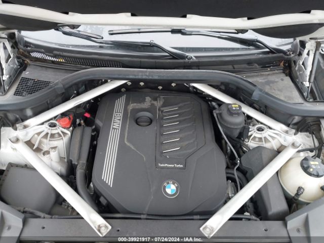 Photo 9 VIN: 5UXCR6C54KLL34951 - BMW X5 