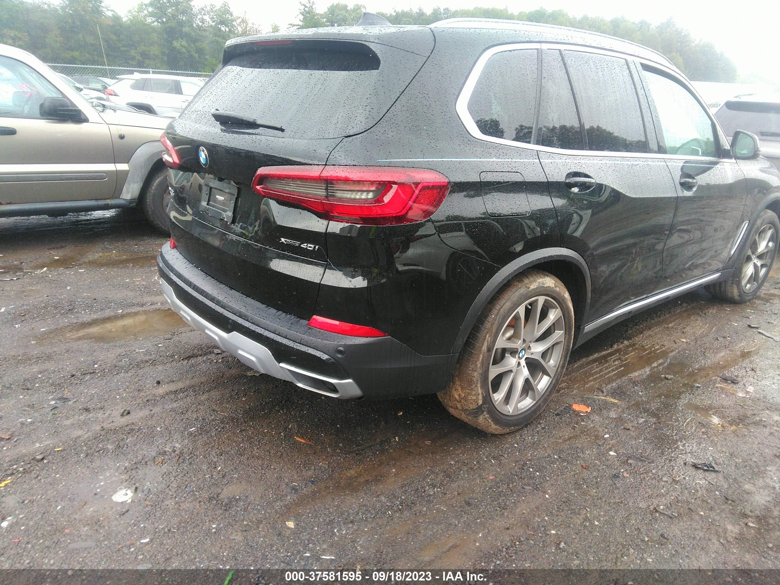 Photo 3 VIN: 5UXCR6C55KLL62676 - BMW X5 