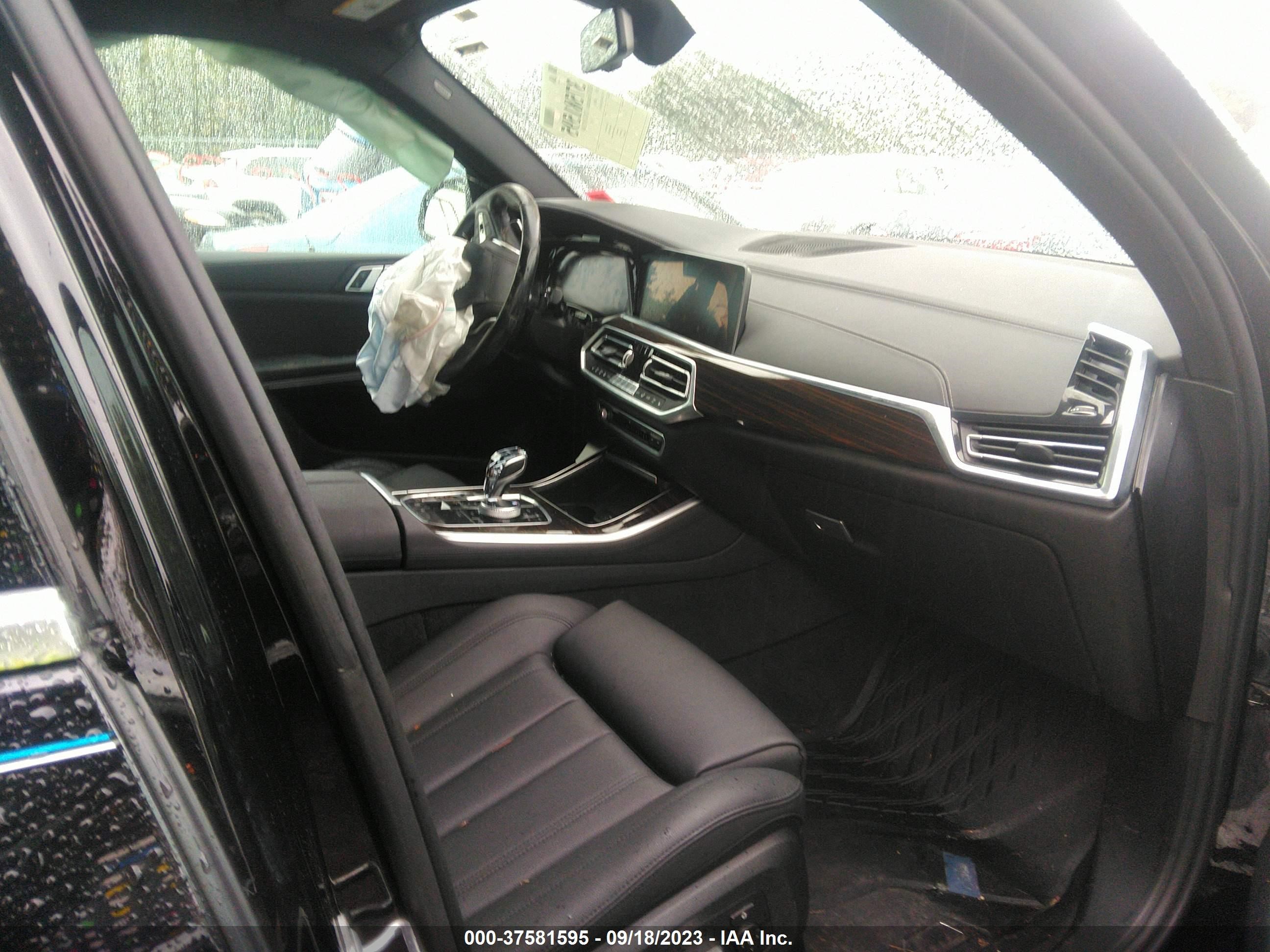 Photo 4 VIN: 5UXCR6C55KLL62676 - BMW X5 