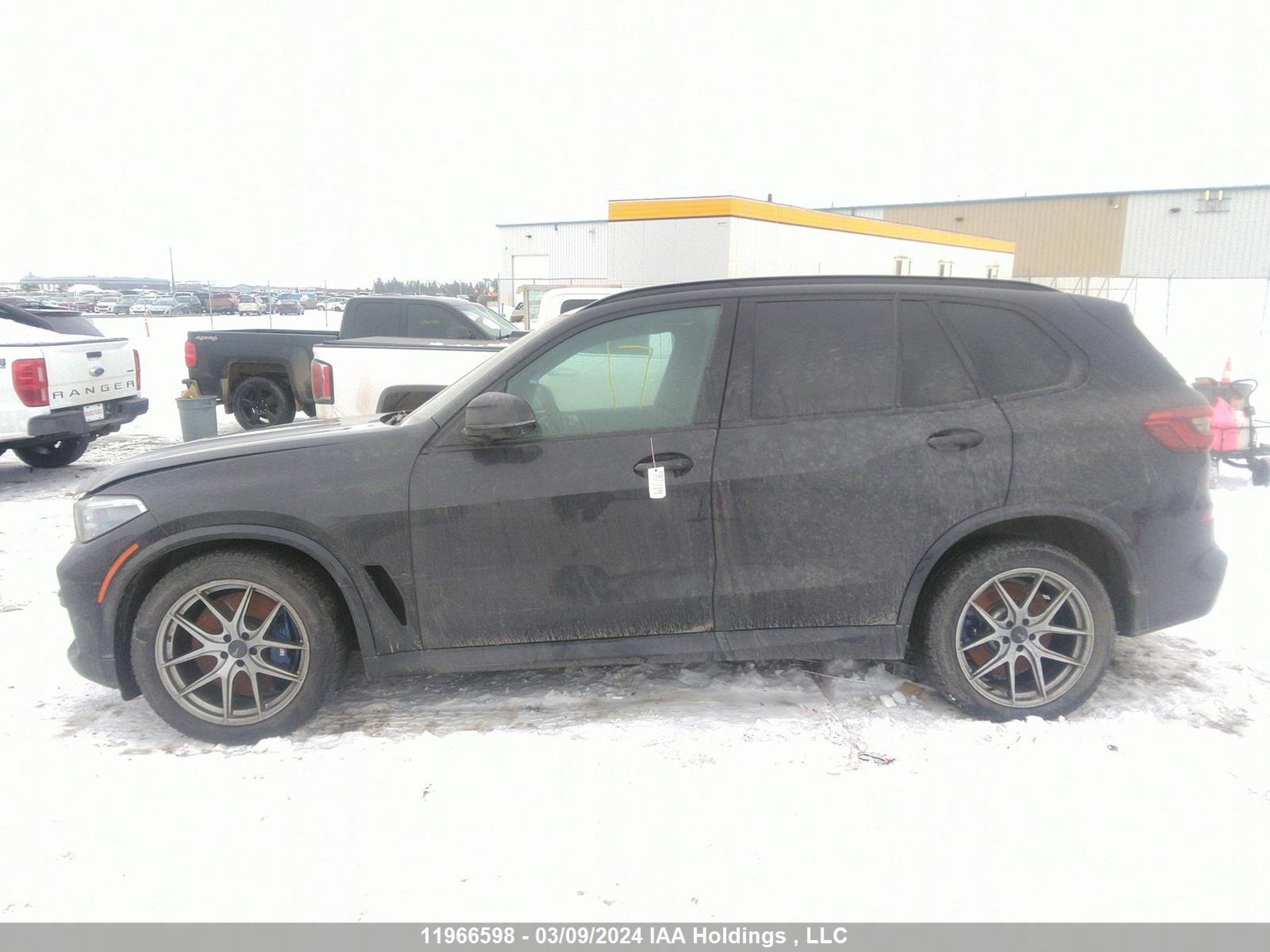 Photo 13 VIN: 5UXCR6C56KLL61245 - BMW X5 