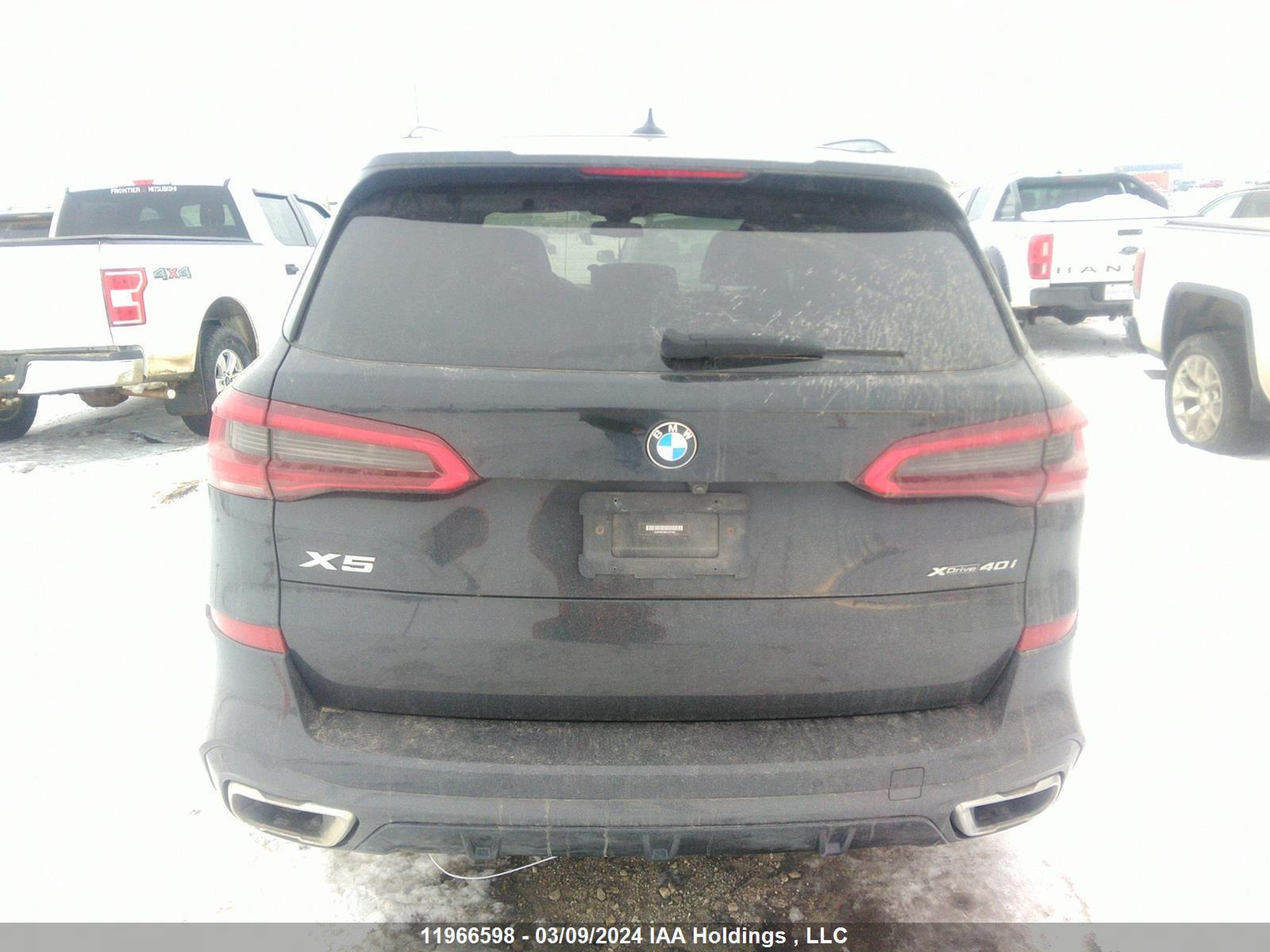 Photo 15 VIN: 5UXCR6C56KLL61245 - BMW X5 