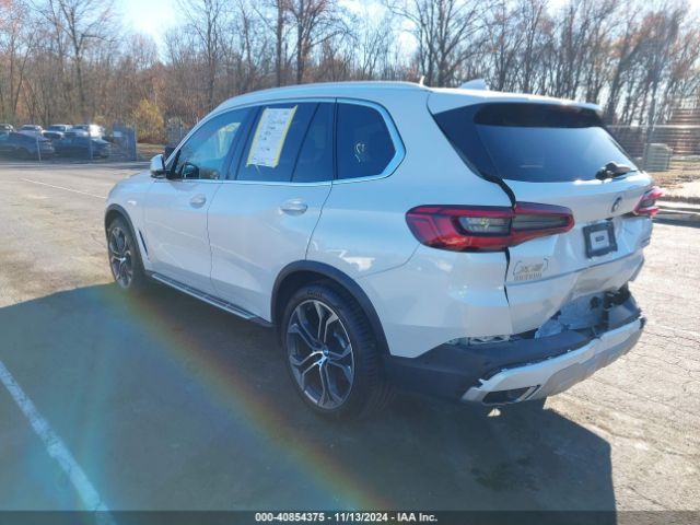 Photo 2 VIN: 5UXCR6C58KLL34905 - BMW X5 