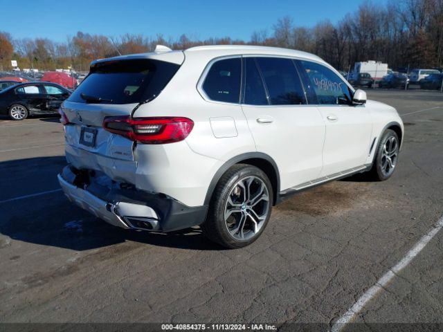 Photo 3 VIN: 5UXCR6C58KLL34905 - BMW X5 