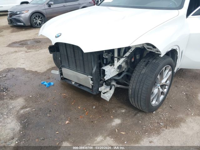 Photo 5 VIN: 5UXCR6C59KLL24920 - BMW X5 