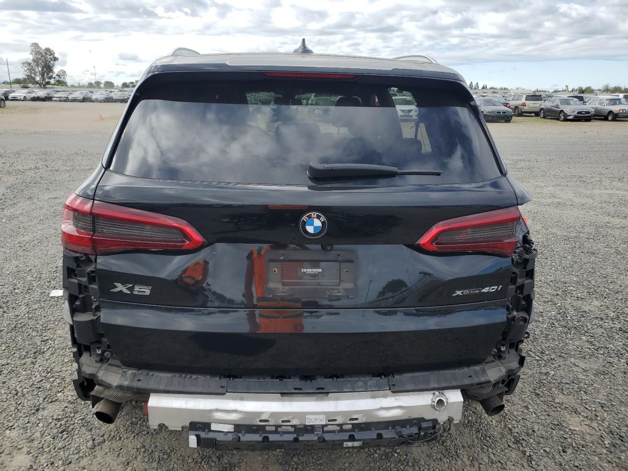 Photo 5 VIN: 5UXCR6C59KLL51762 - BMW X5 