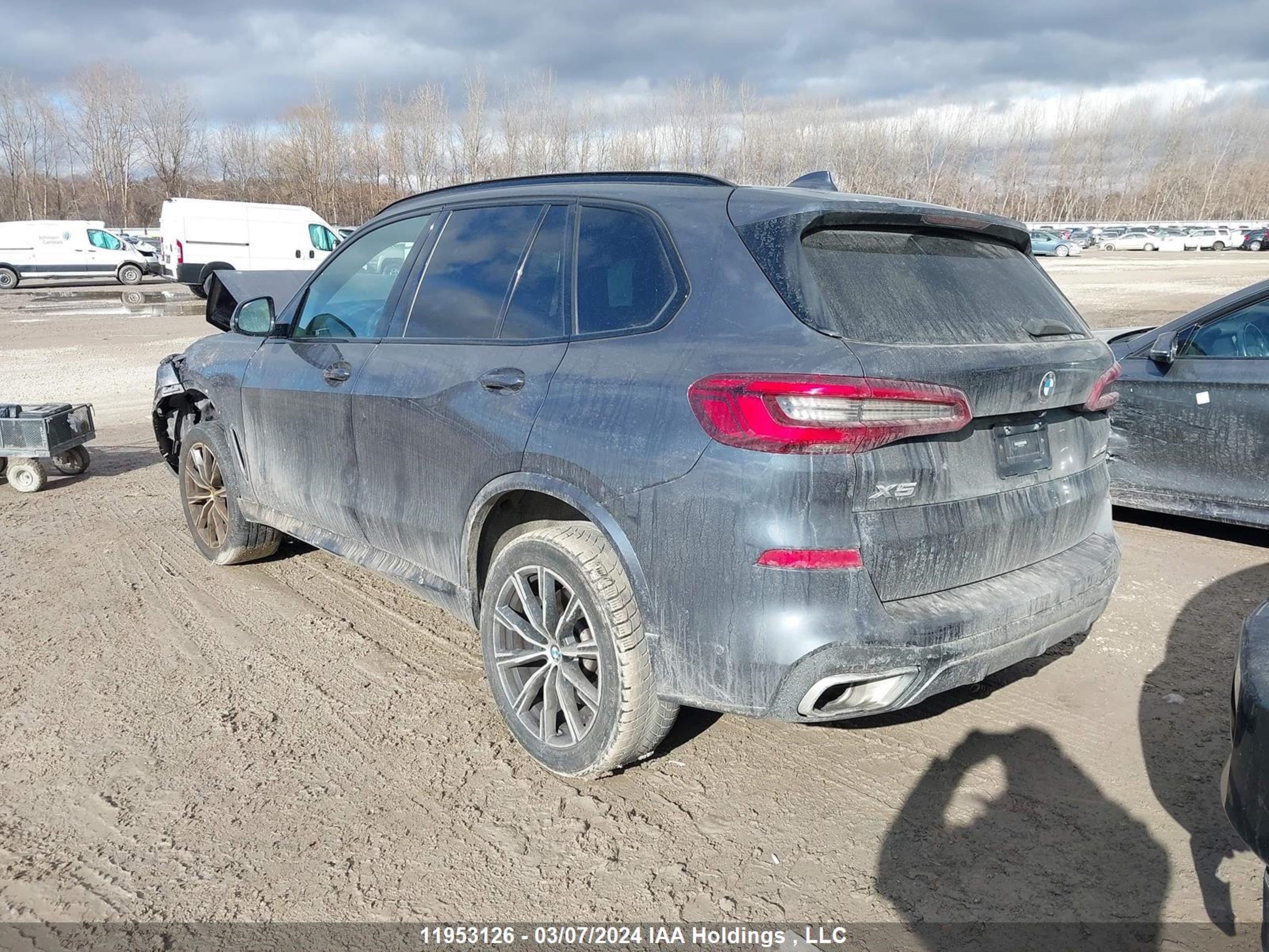 Photo 2 VIN: 5UXCR6C59KLL53902 - BMW X5 