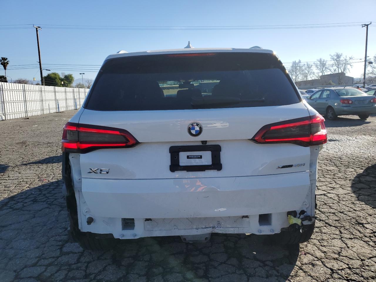 Photo 5 VIN: 5UXCR6C5XKLL61491 - BMW X5 