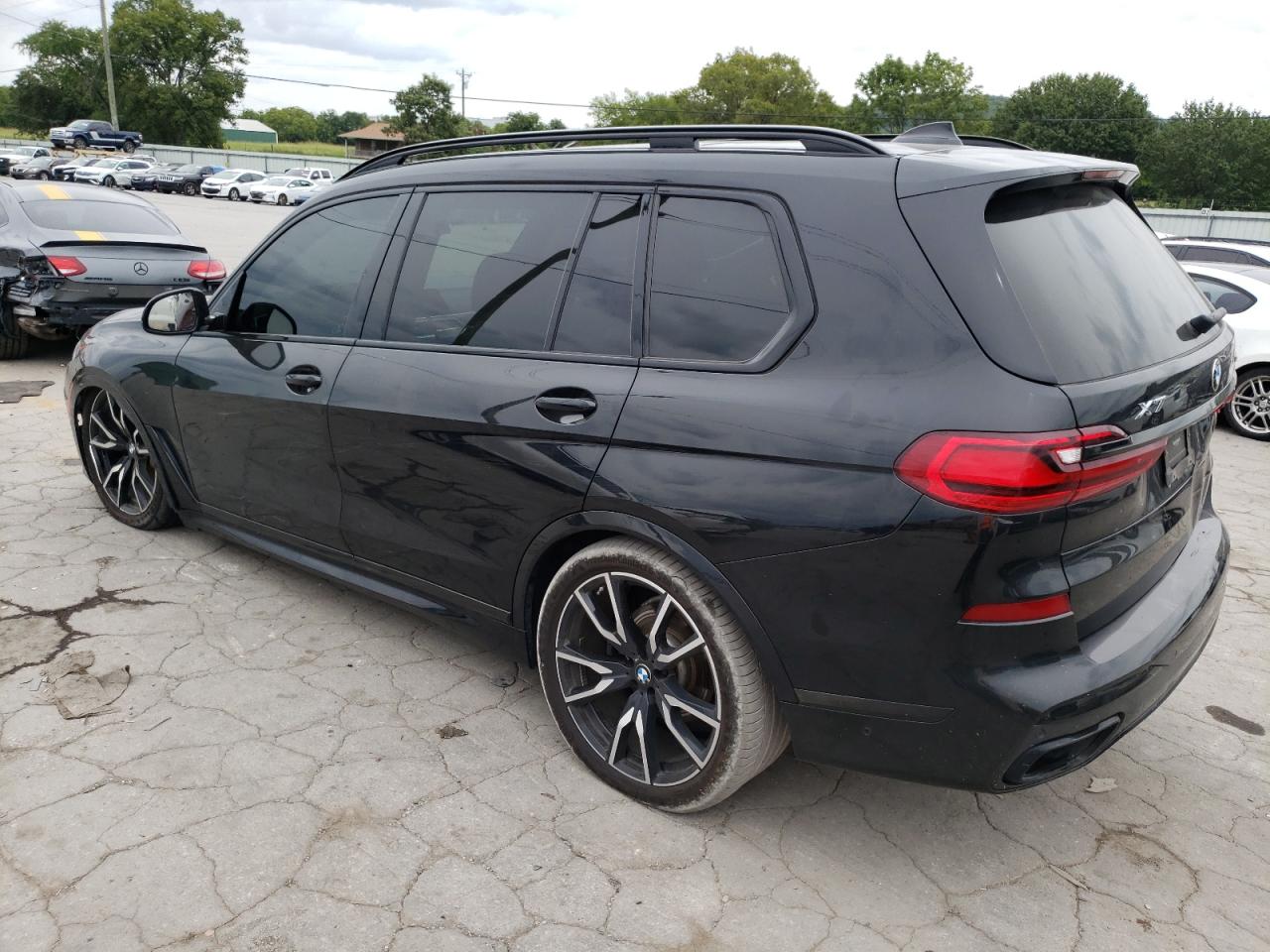 Photo 1 VIN: 5UXCW2C00L9C83780 - BMW X7 