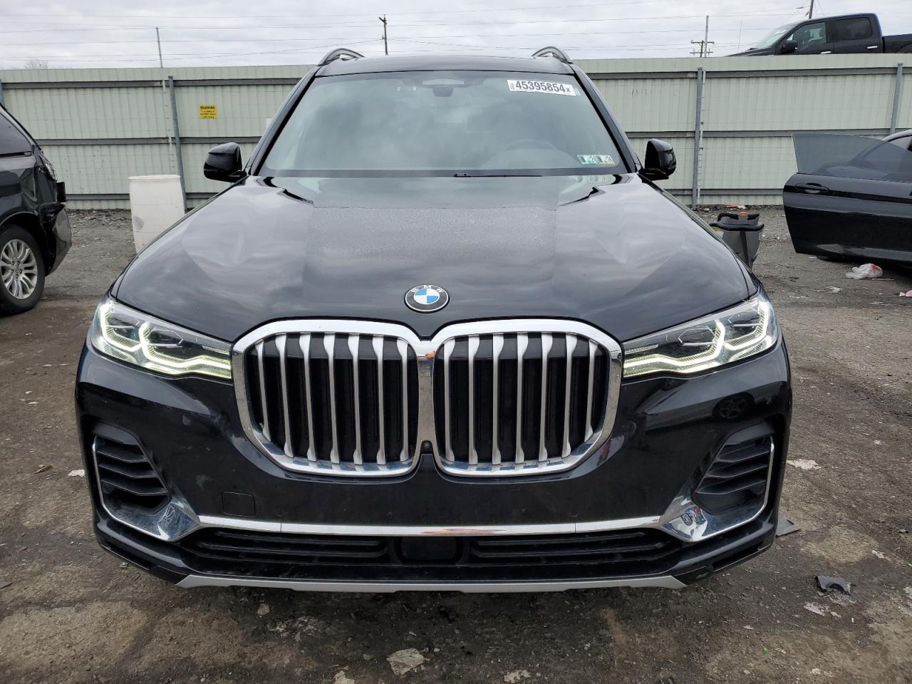 Photo 4 VIN: 5UXCW2C00N9J60531 - BMW X7 