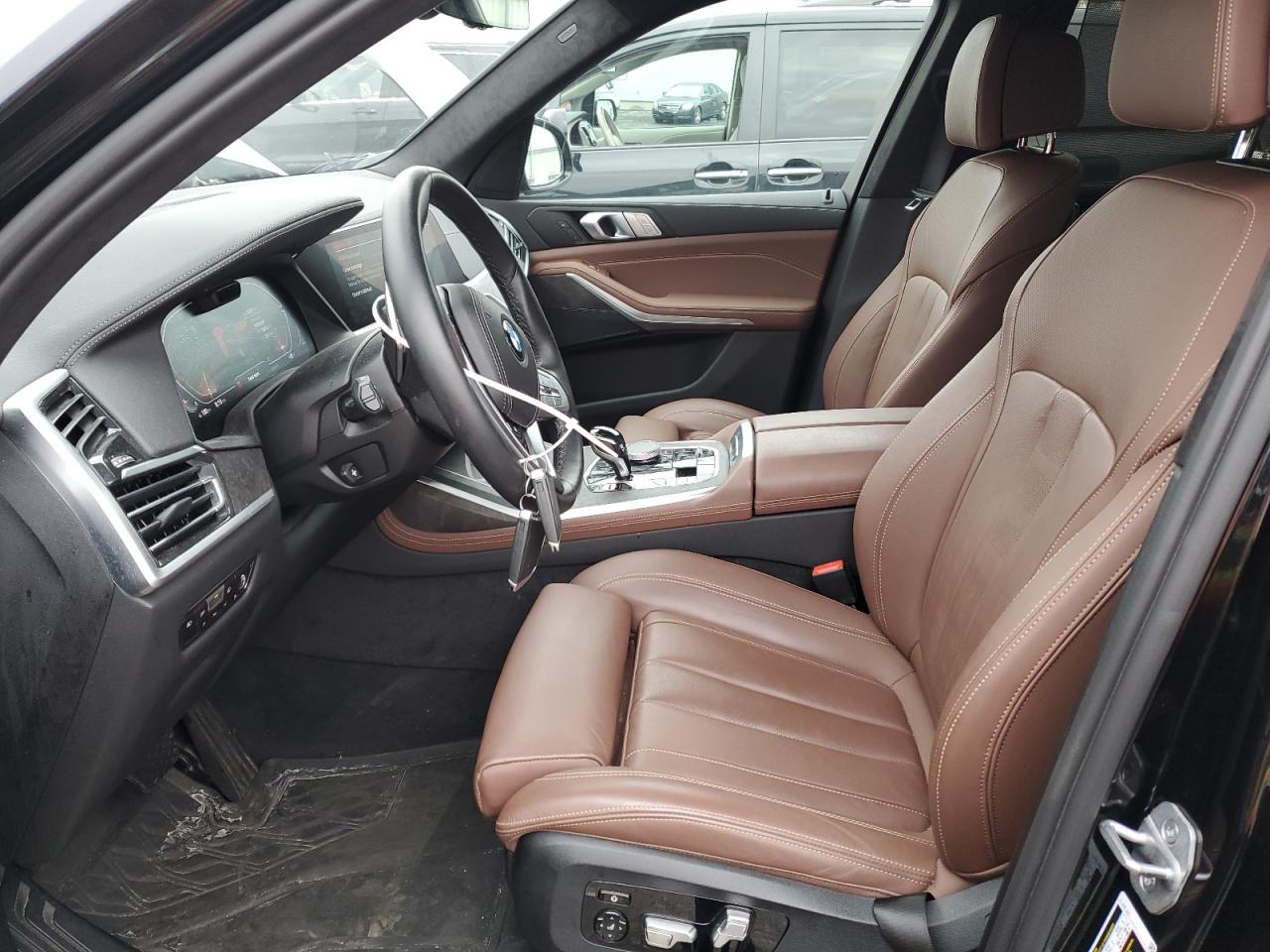 Photo 6 VIN: 5UXCW2C00N9J60531 - BMW X7 