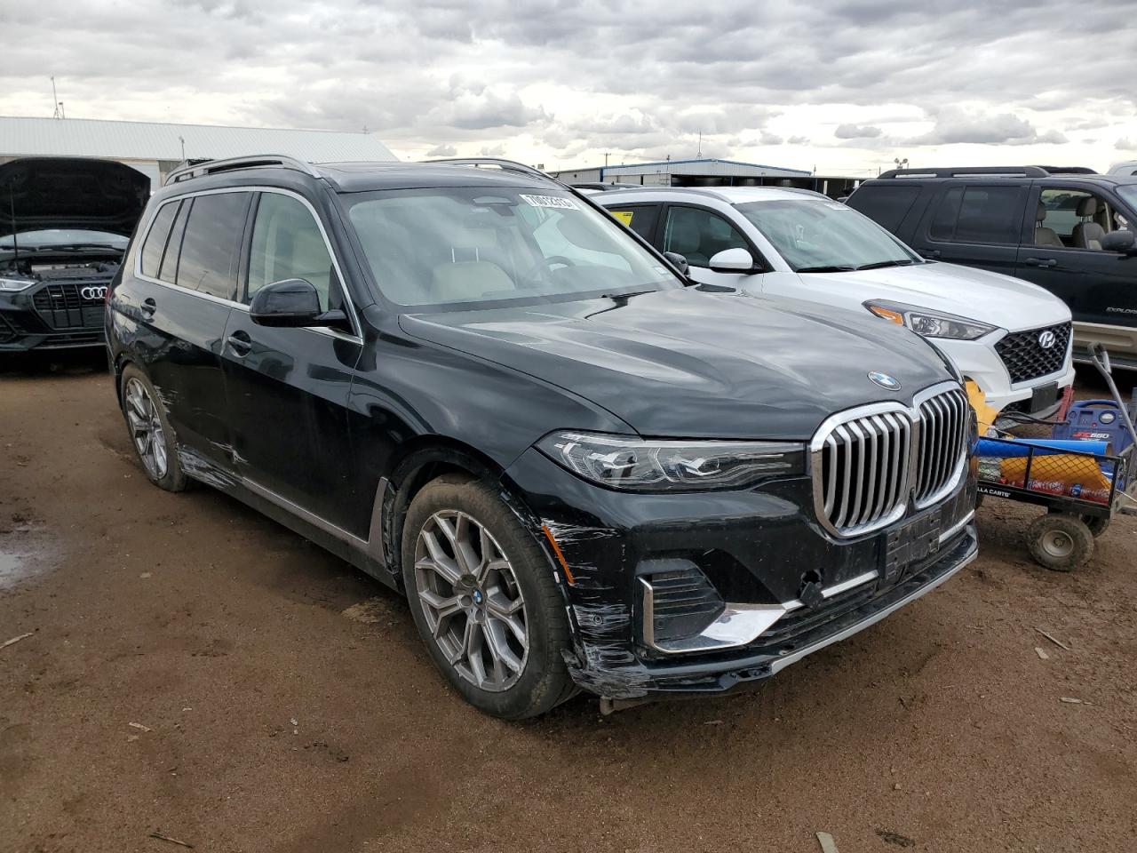 Photo 3 VIN: 5UXCW2C00N9K15575 - BMW X7 