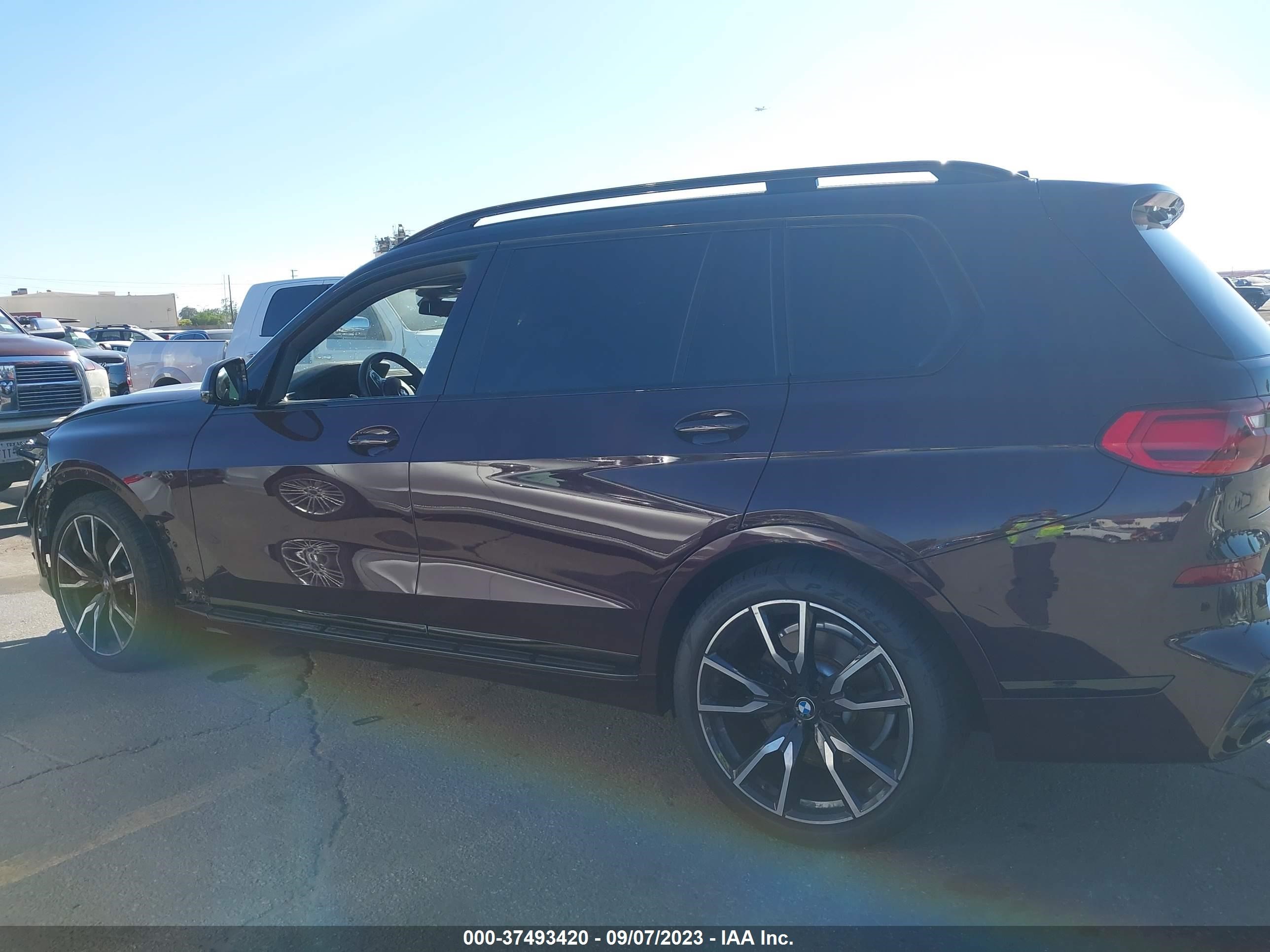 Photo 13 VIN: 5UXCW2C00N9N12748 - BMW X7 