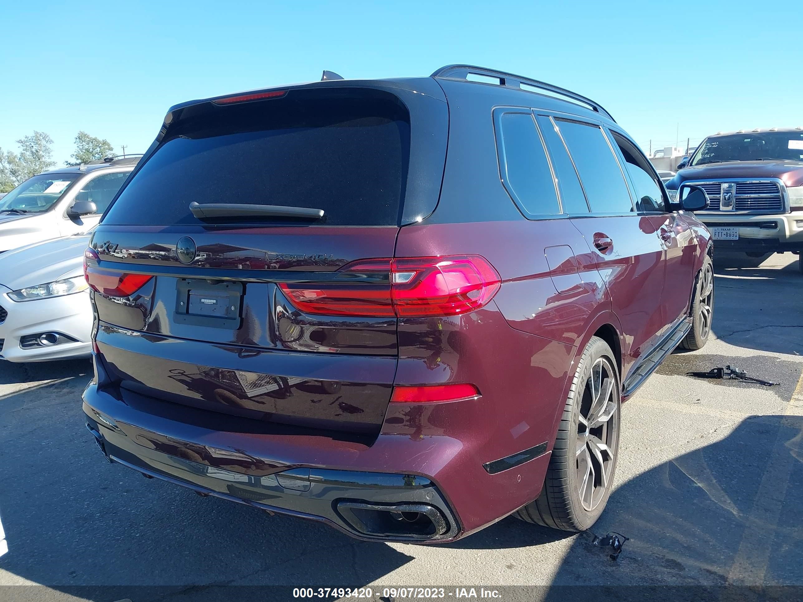 Photo 3 VIN: 5UXCW2C00N9N12748 - BMW X7 