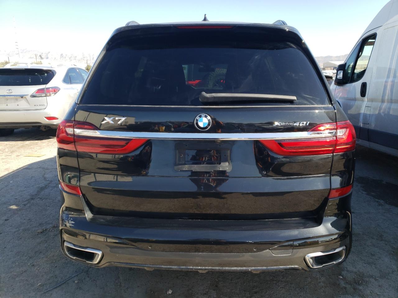 Photo 5 VIN: 5UXCW2C01L9A02568 - BMW X7 