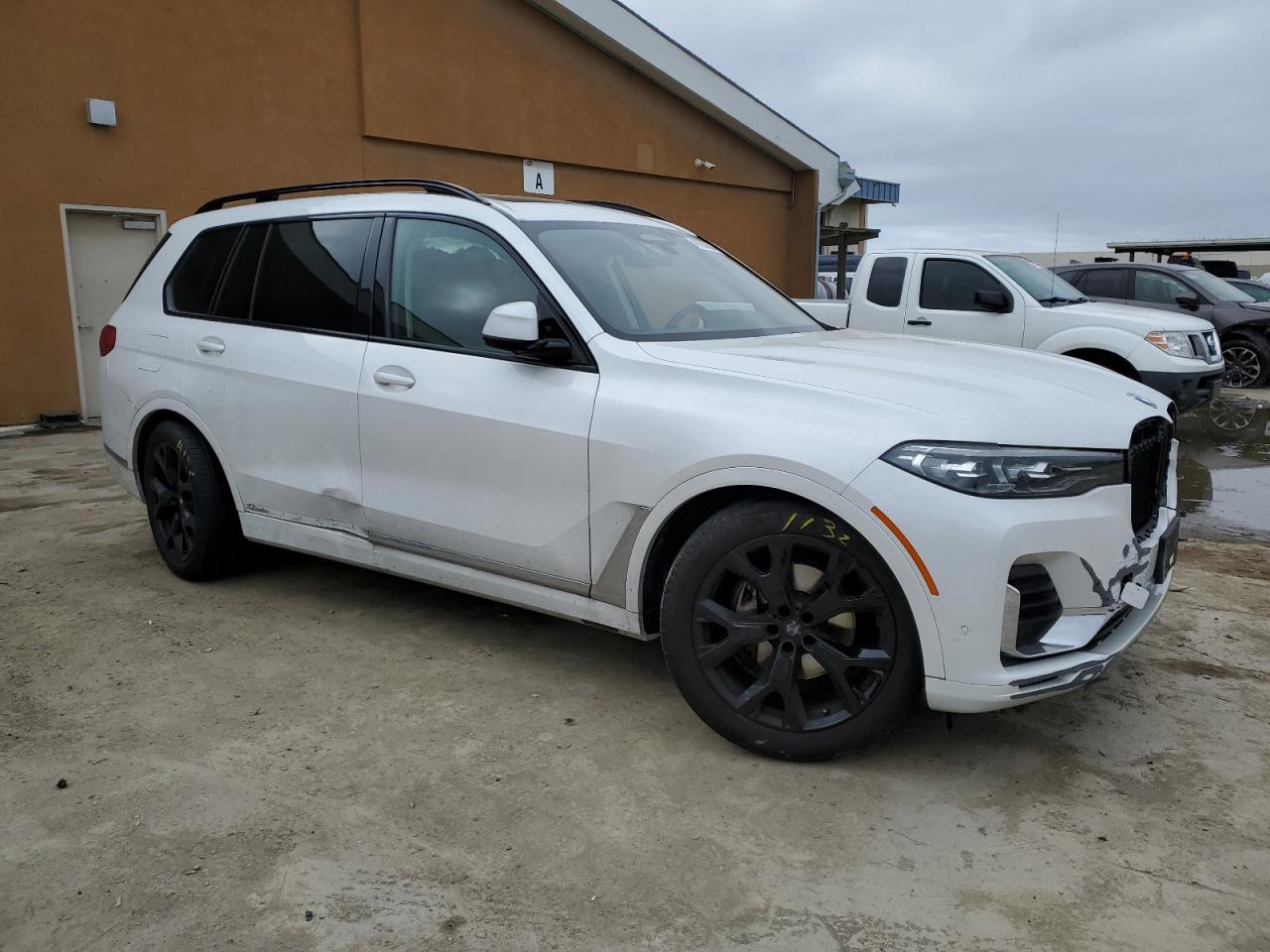 Photo 3 VIN: 5UXCW2C01N9M36277 - BMW X7 