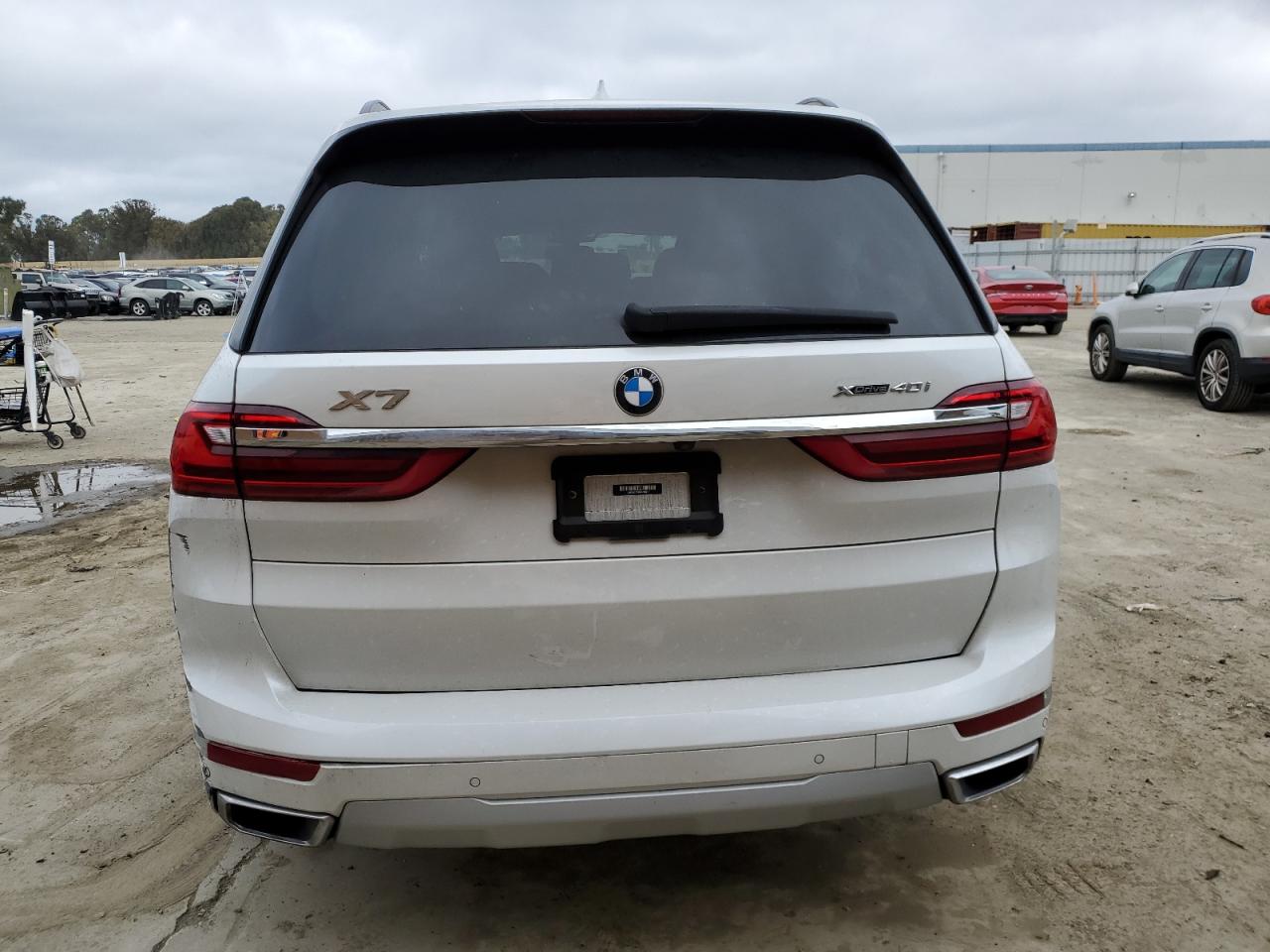 Photo 5 VIN: 5UXCW2C01N9M36277 - BMW X7 