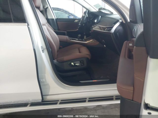 Photo 4 VIN: 5UXCW2C02L9B51071 - BMW X7 