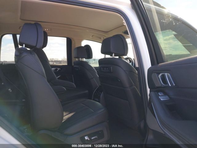 Photo 7 VIN: 5UXCW2C02L9C67385 - BMW X7 