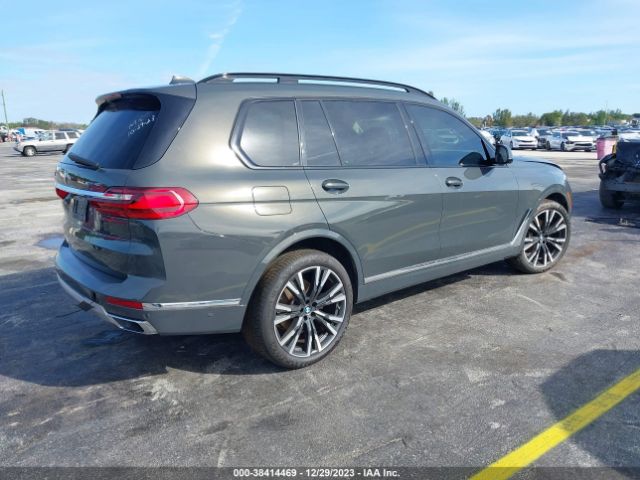 Photo 3 VIN: 5UXCW2C02M9F47504 - BMW X7 