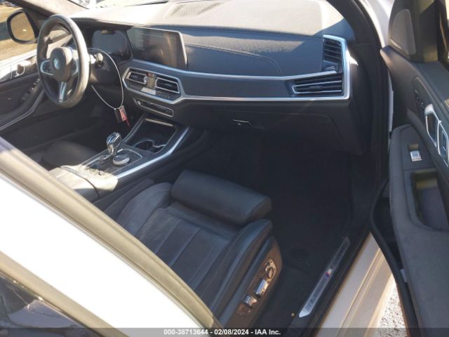 Photo 4 VIN: 5UXCW2C02M9F89963 - BMW X7 