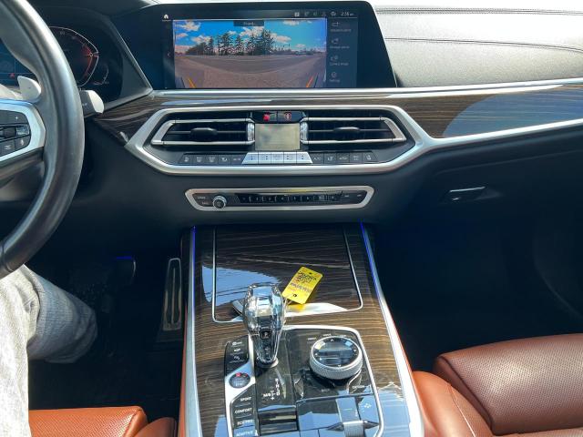 Photo 11 VIN: 5UXCW2C02M9F97934 - BMW X7 