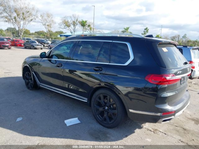 Photo 2 VIN: 5UXCW2C03M9E24567 - BMW X7 