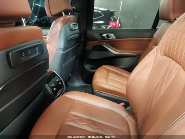 Photo 7 VIN: 5UXCW2C04M9D89375 - BMW X7 