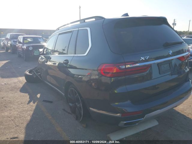 Photo 2 VIN: 5UXCW2C04M9F11815 - BMW X7 