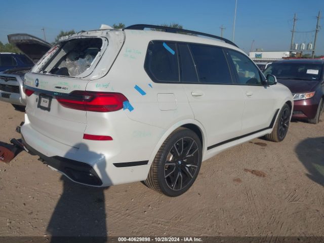 Photo 3 VIN: 5UXCW2C04N9M70469 - BMW X7 