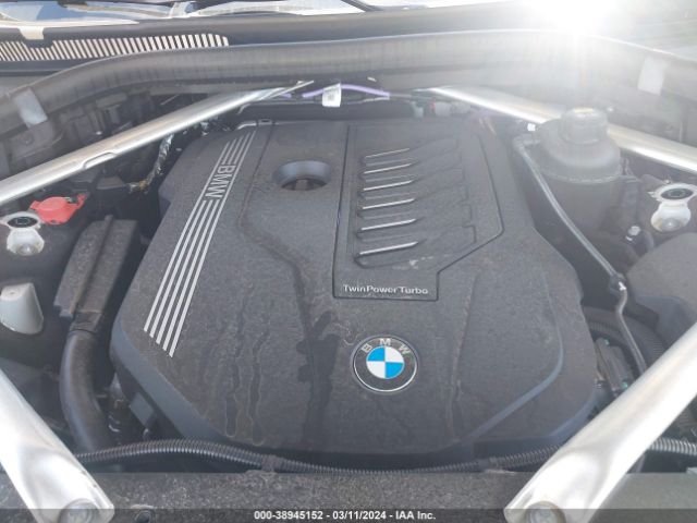 Photo 9 VIN: 5UXCW2C04N9M72447 - BMW X7 