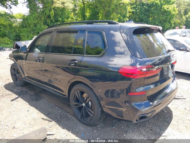 Photo 2 VIN: 5UXCW2C05M9F32169 - BMW X7 