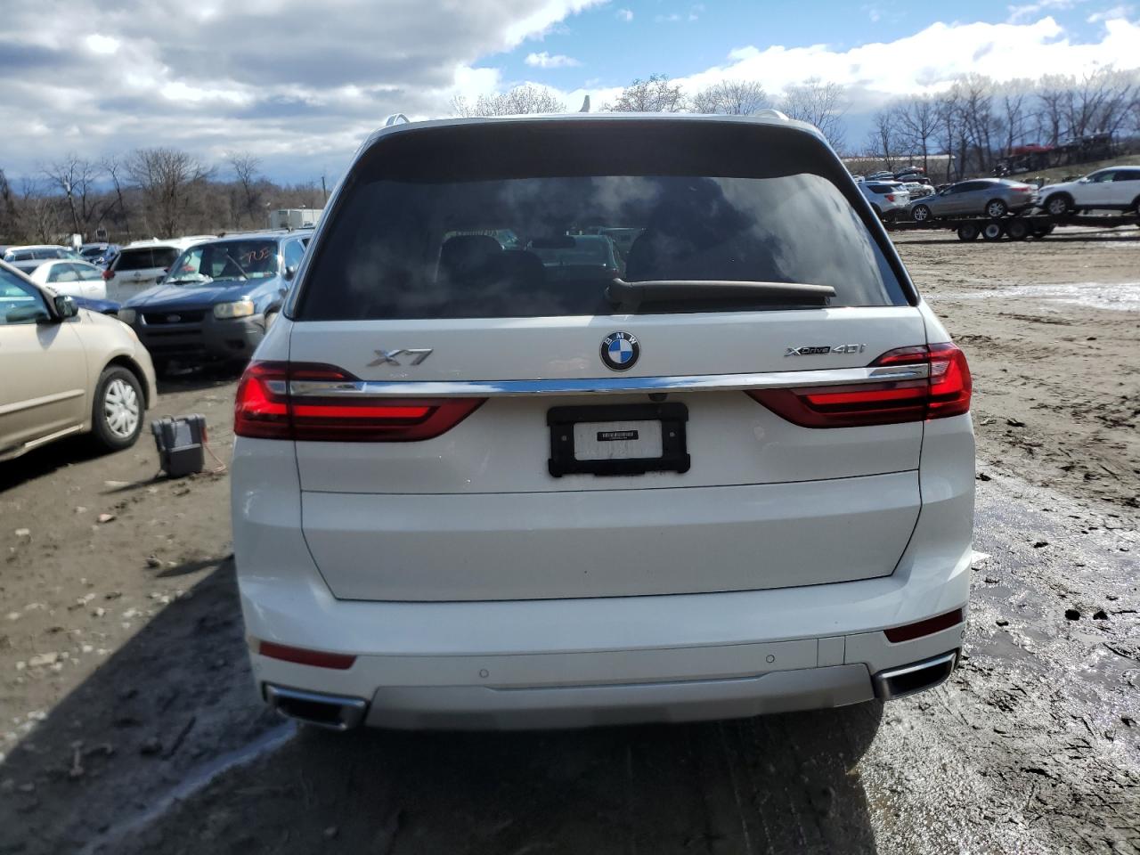 Photo 5 VIN: 5UXCW2C05N9J27654 - BMW X7 