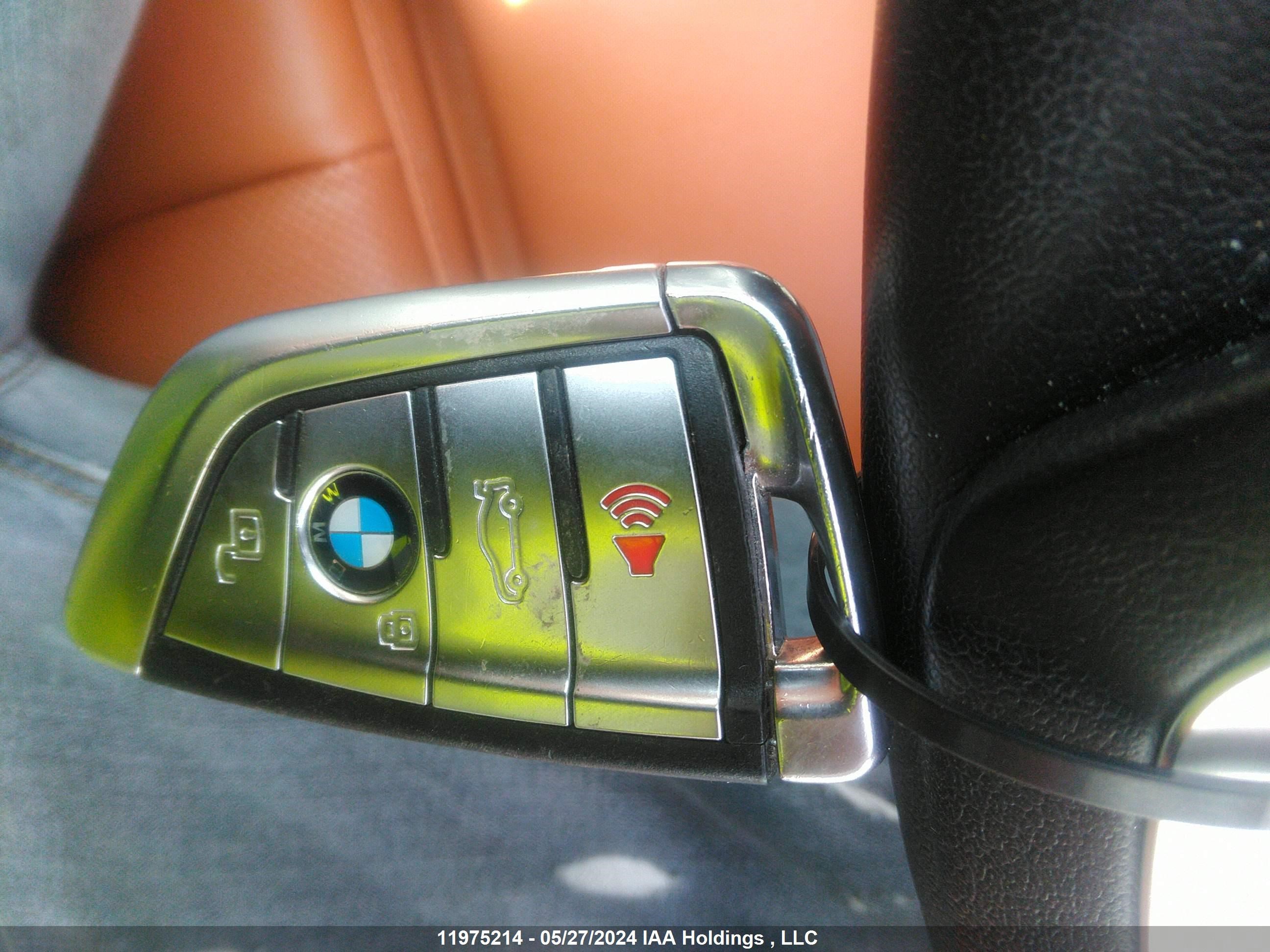 Photo 10 VIN: 5UXCW2C05N9M05629 - BMW X7 