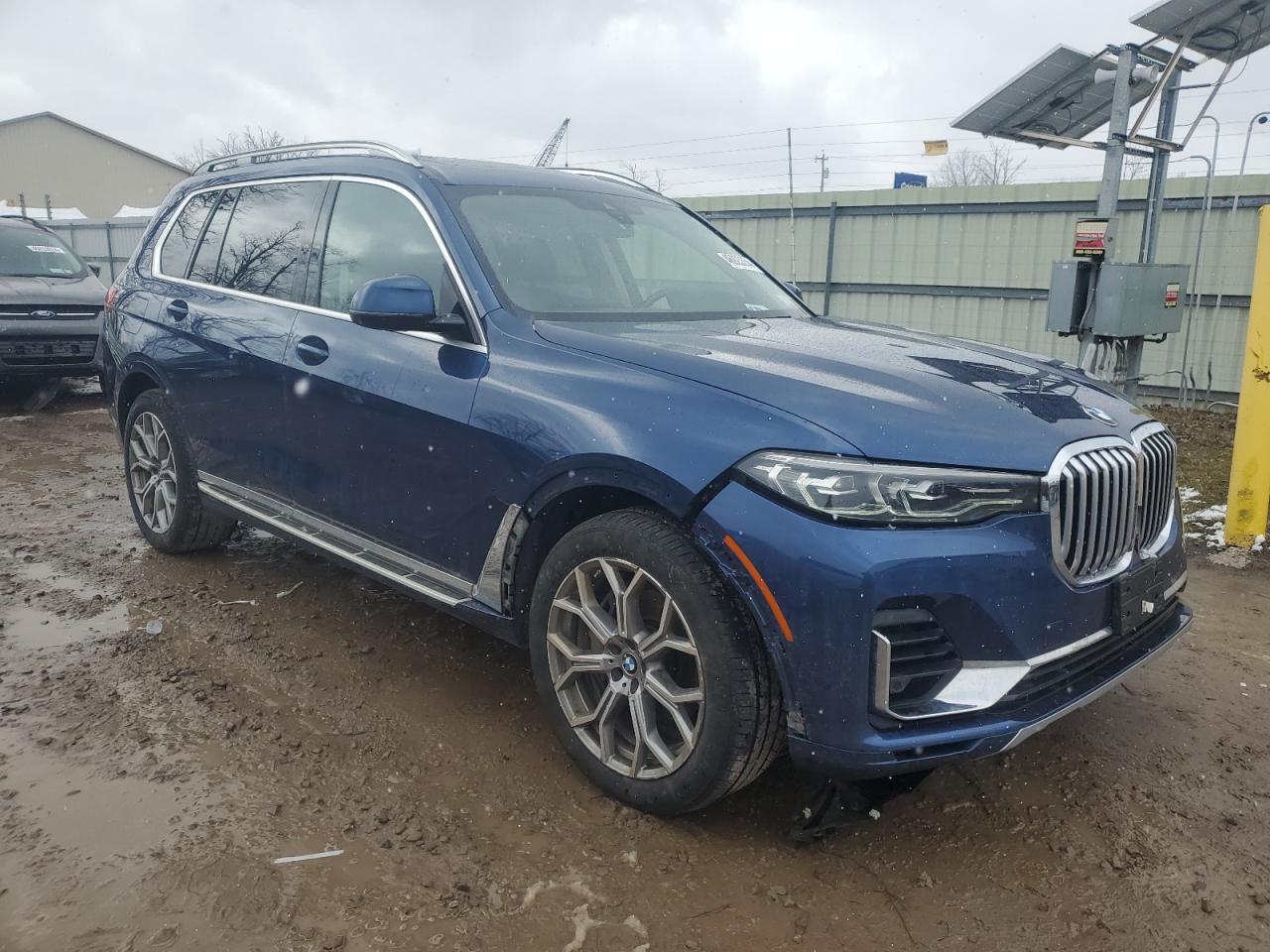 Photo 3 VIN: 5UXCW2C06L9A02503 - BMW X7 