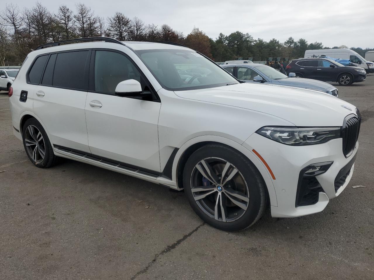 Photo 3 VIN: 5UXCW2C06L9B83487 - BMW X7 