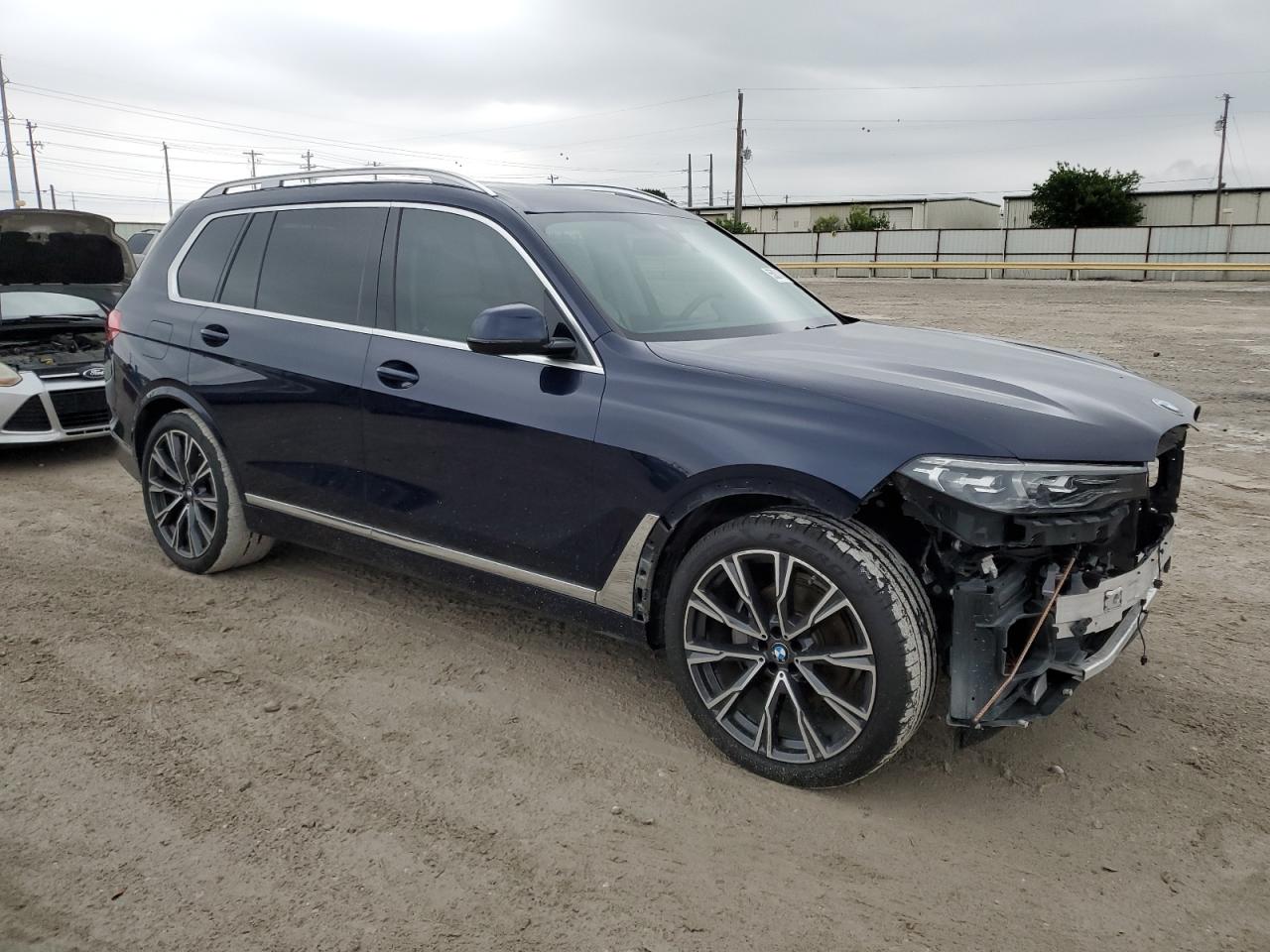 Photo 3 VIN: 5UXCW2C06L9D01022 - BMW X7 