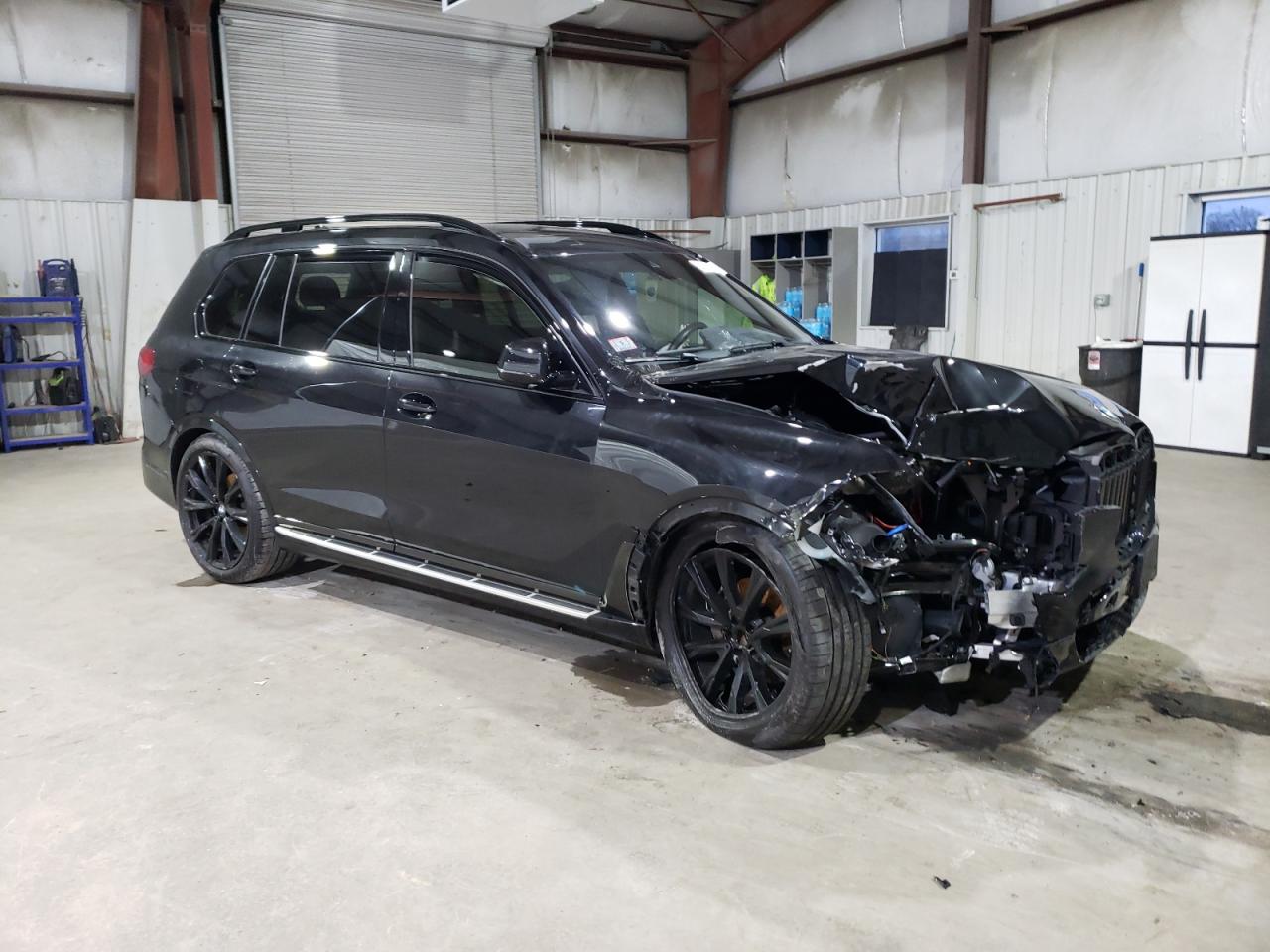 Photo 3 VIN: 5UXCW2C06M9G63644 - BMW X7 