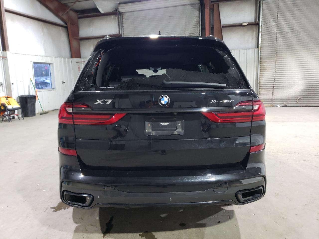 Photo 5 VIN: 5UXCW2C06M9G63644 - BMW X7 