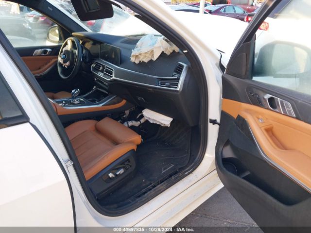 Photo 4 VIN: 5UXCW2C06N9L14370 - BMW X7 