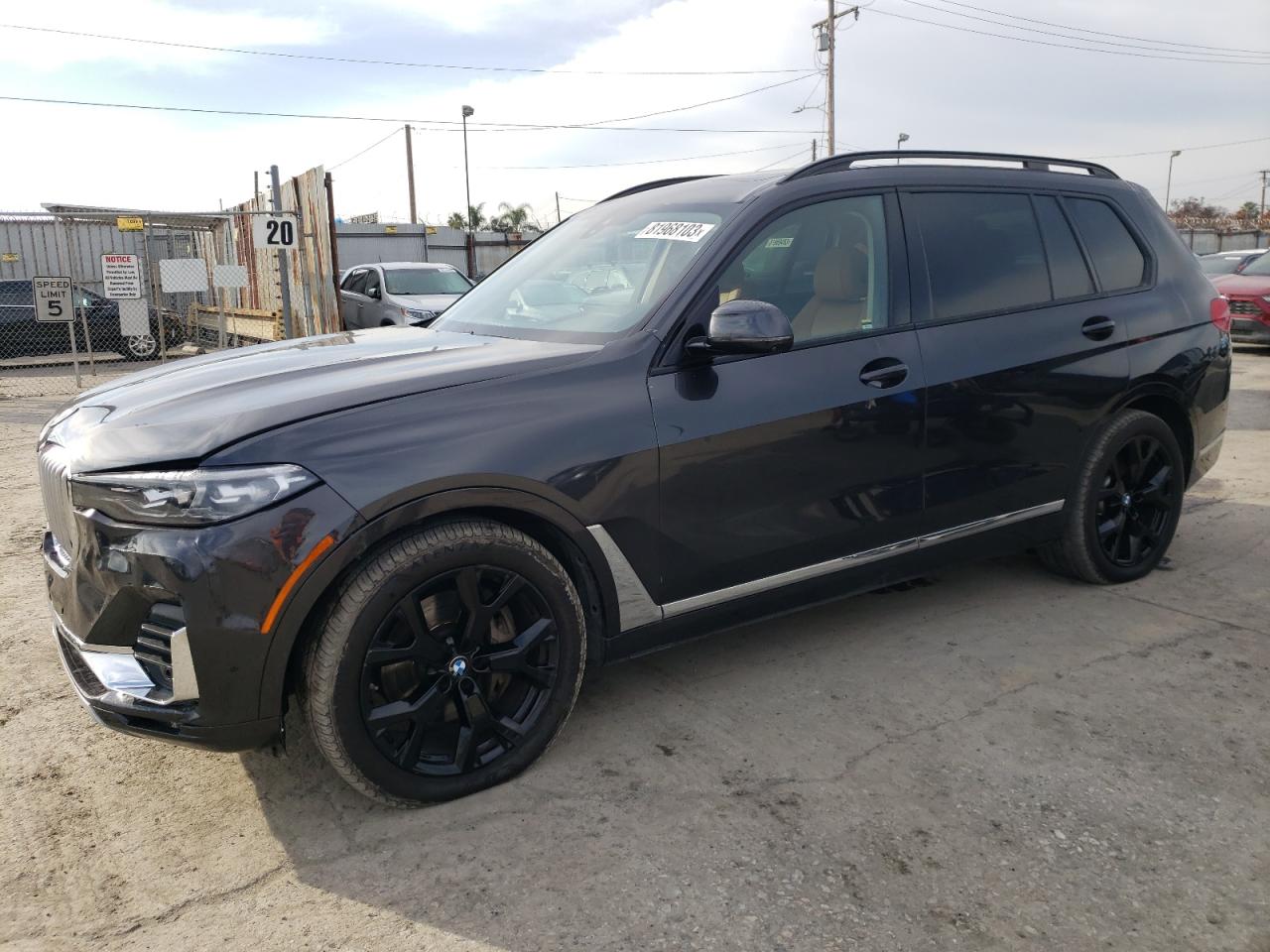 Photo 1 VIN: 5UXCW2C08M9F02678 - BMW X7 