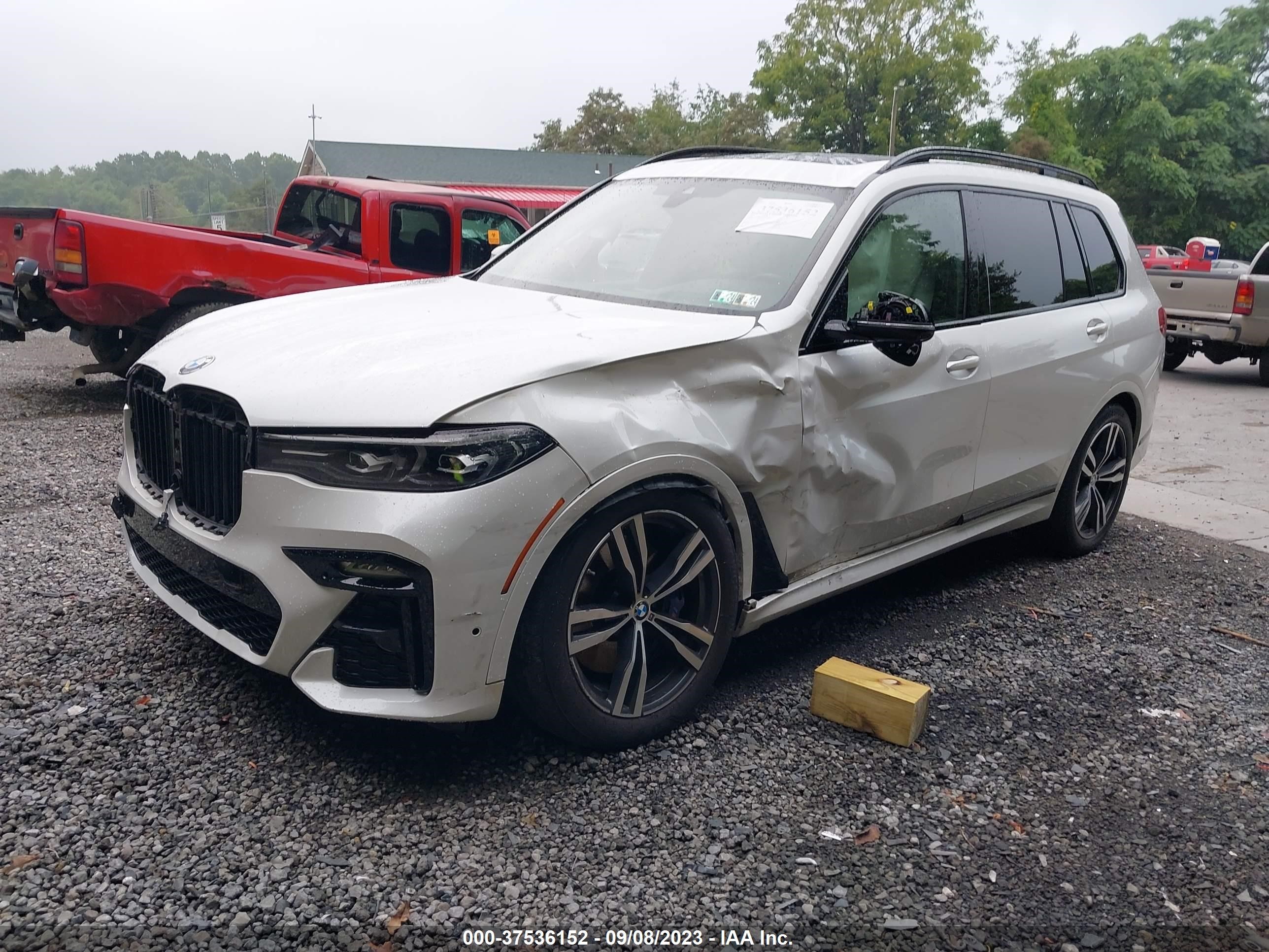 Photo 1 VIN: 5UXCW2C08N9M16270 - BMW X7 