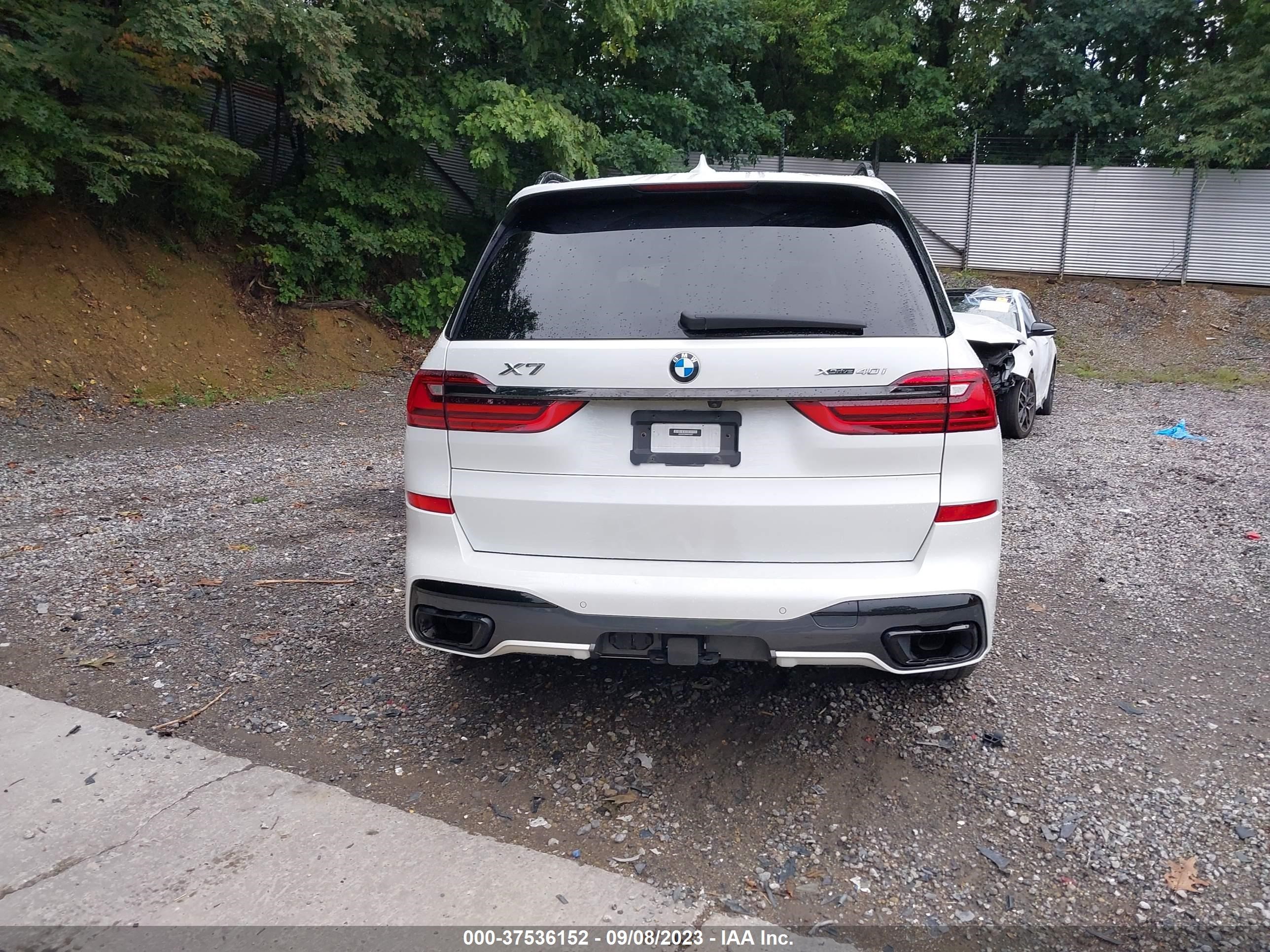 Photo 16 VIN: 5UXCW2C08N9M16270 - BMW X7 