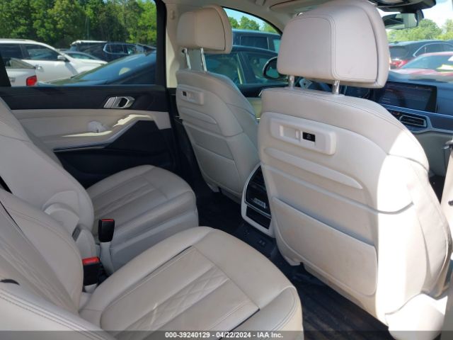 Photo 7 VIN: 5UXCW2C09M9D77870 - BMW X7 