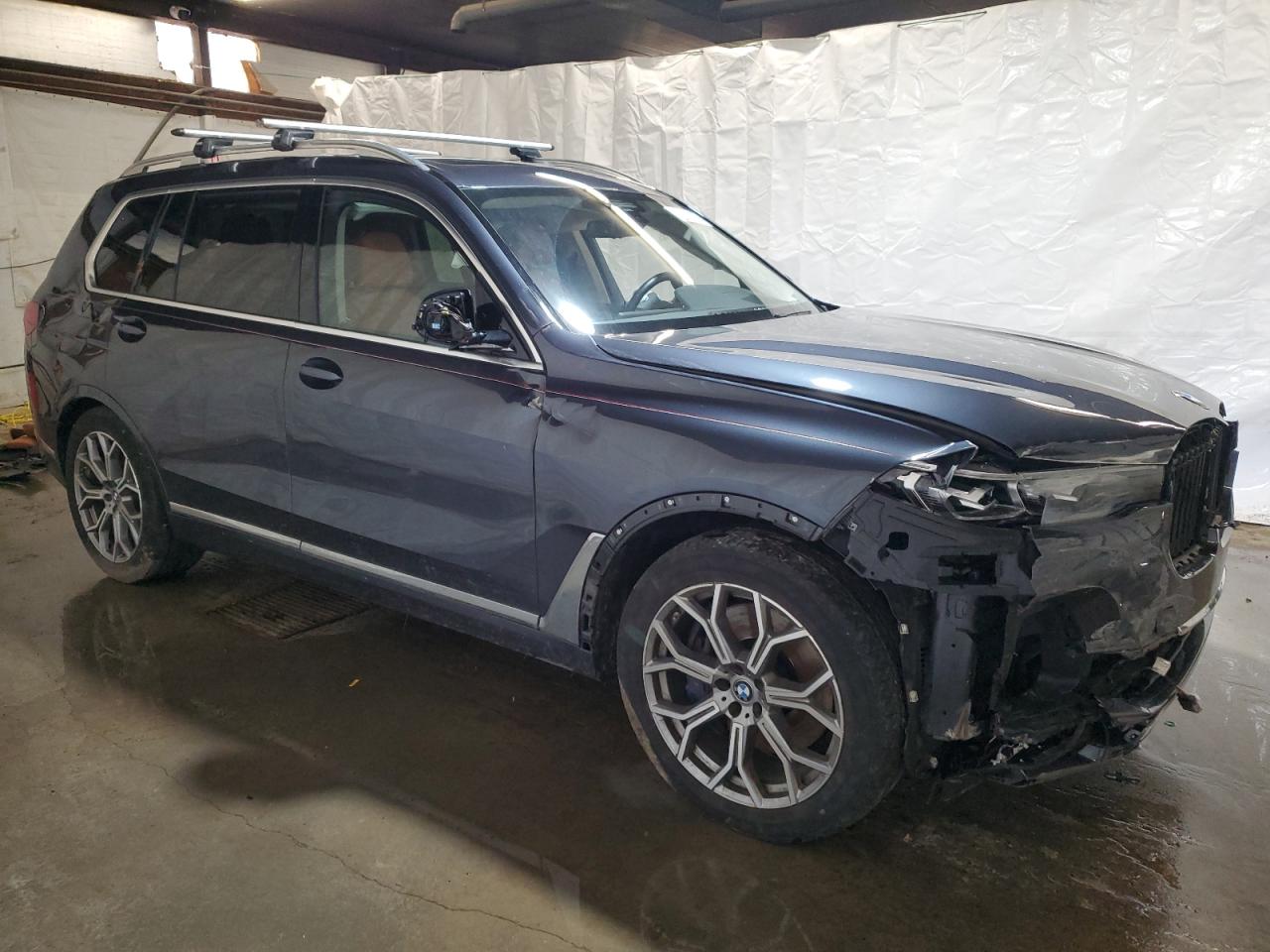 Photo 3 VIN: 5UXCW2C09N9J14843 - BMW X7 