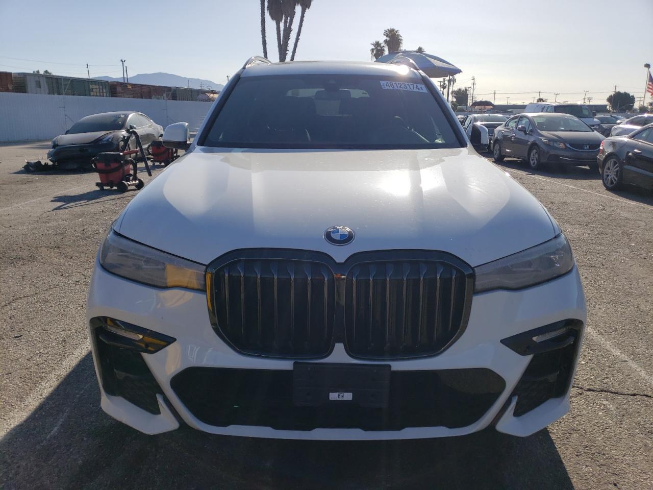 Photo 4 VIN: 5UXCW2C09N9J22098 - BMW X7 