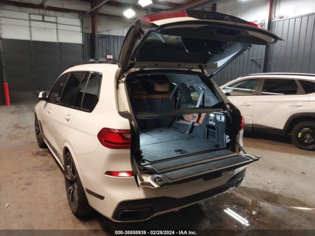 Photo 2 VIN: 5UXCW2C09N9J22201 - BMW X7 