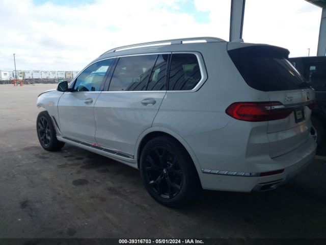 Photo 2 VIN: 5UXCW2C09N9K61731 - BMW X7 